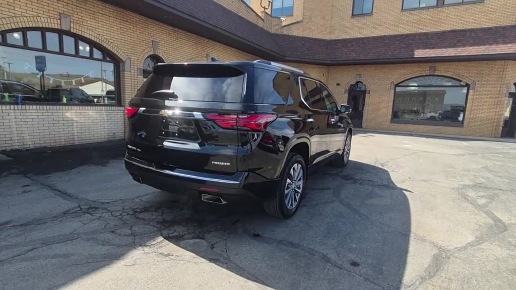 Used 2022 Chevrolet Traverse Premier w/ LPO, Floor Liner Package image 9