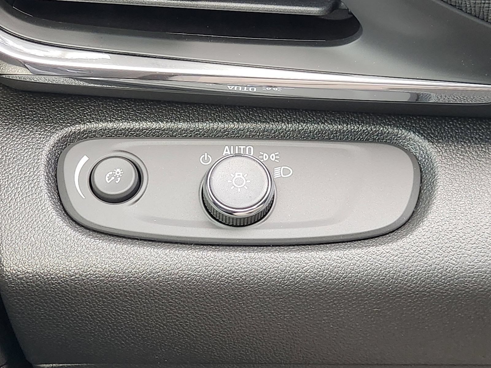 New 2026 Buick Envista Sport Touring w/ Convenience I Package FWD image 26