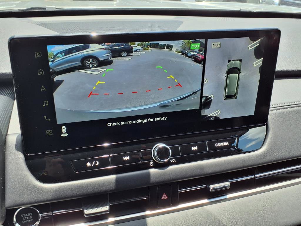 New 2025 Mitsubishi Outlander SE image 15