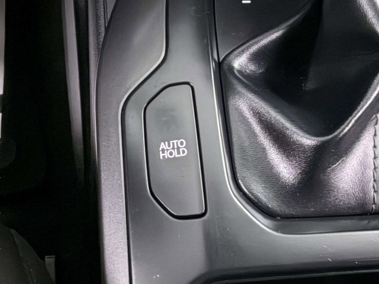 Used 2025 Kia K4 image 42