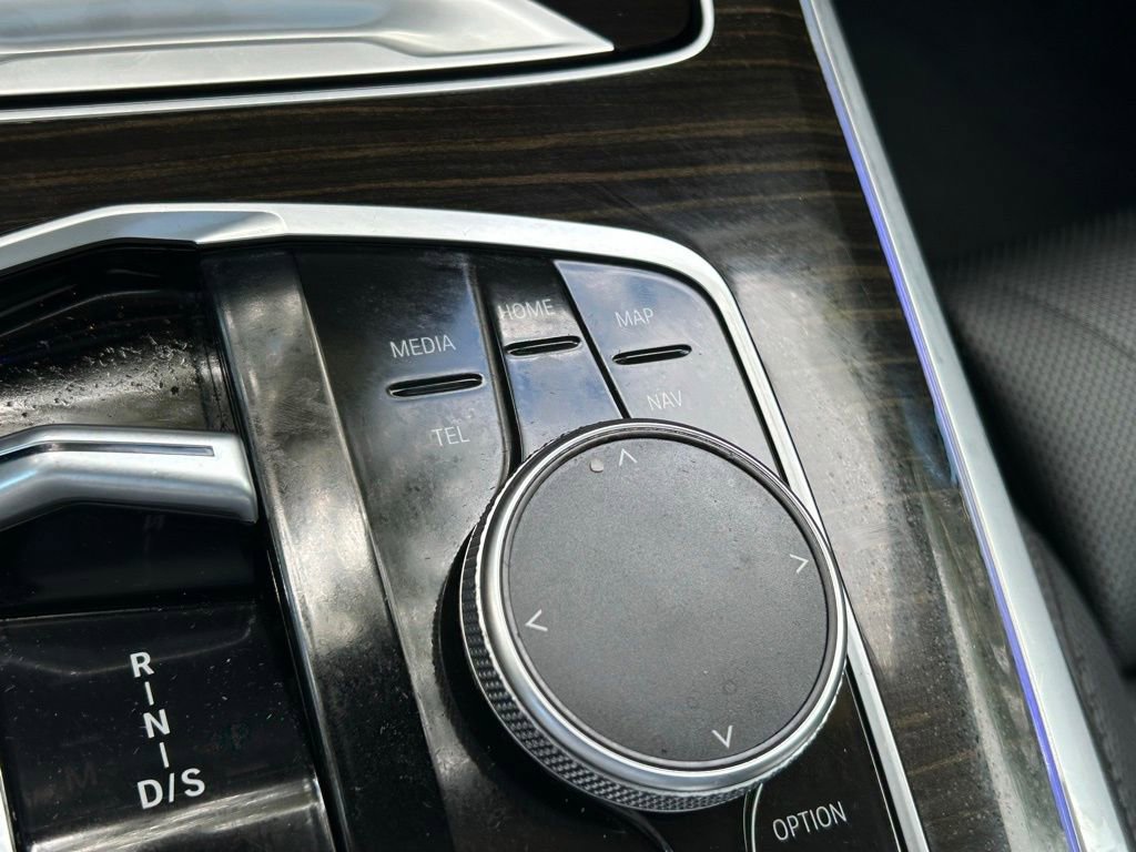 Used 2024 BMW X7 xDrive40i image 59