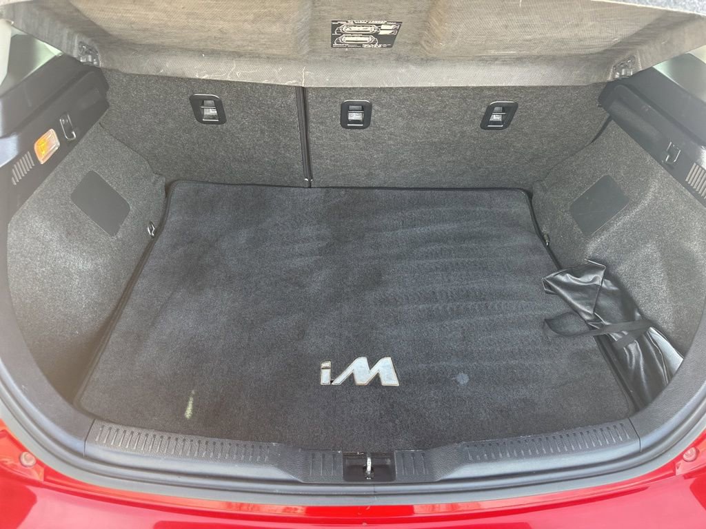 Used 2016 Scion iM image 22