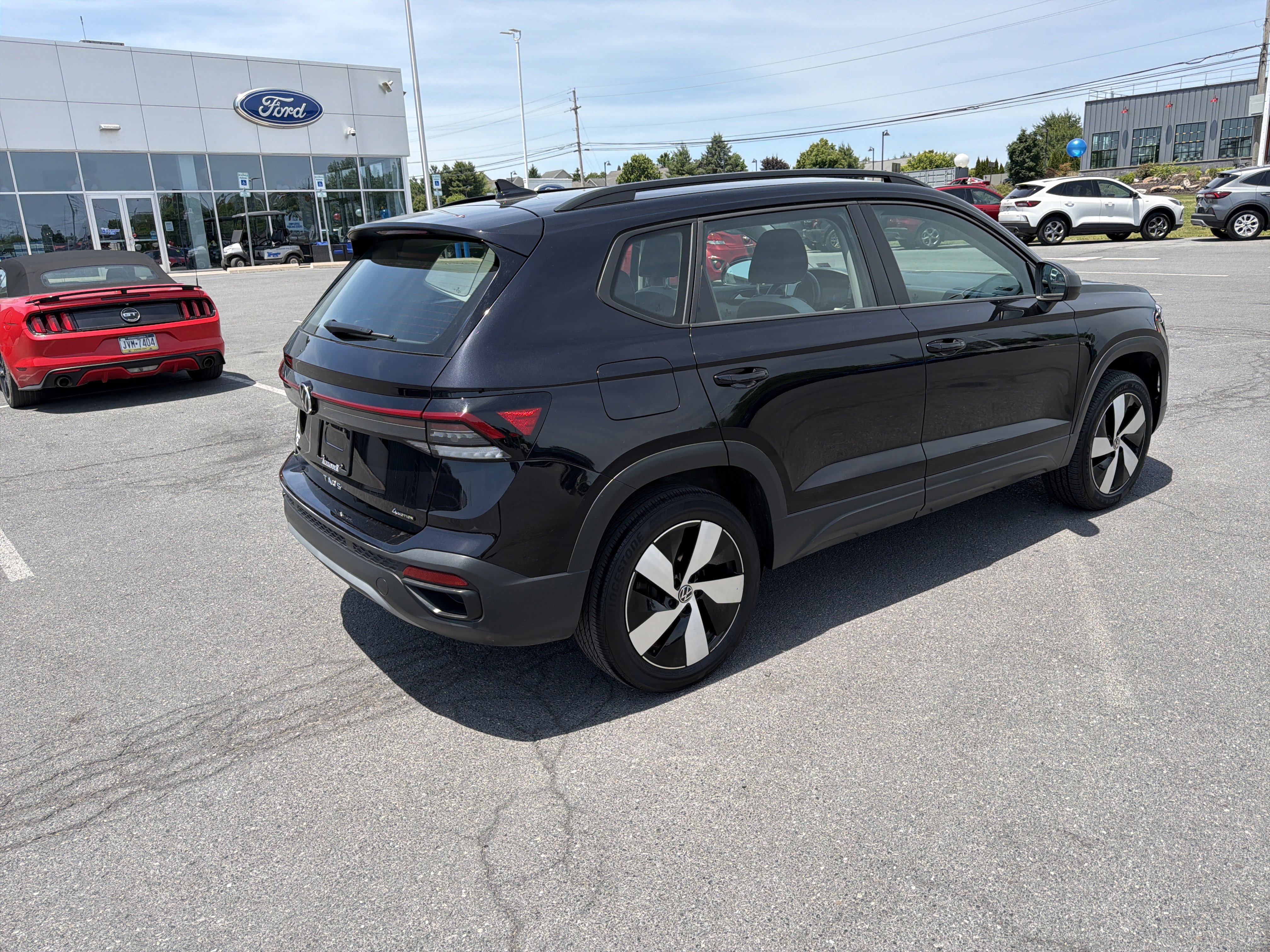 Used 2025 Volkswagen Taos S AWD/4WD video 3