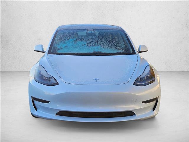Used 2023 Tesla Model 3 Standard Range image 2