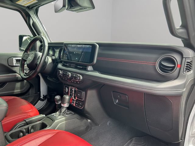 Used 2024 Jeep Wrangler Unlimited Rubicon 392 AWD/4WD image 29