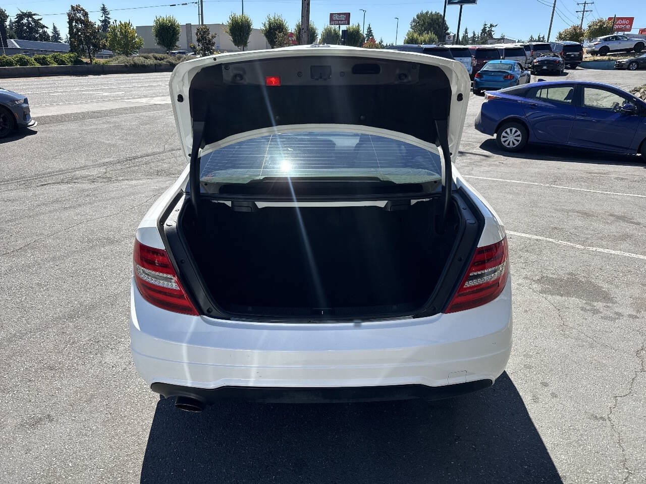 Used 2013 Mercedes-Benz C 250 Coupe image 6