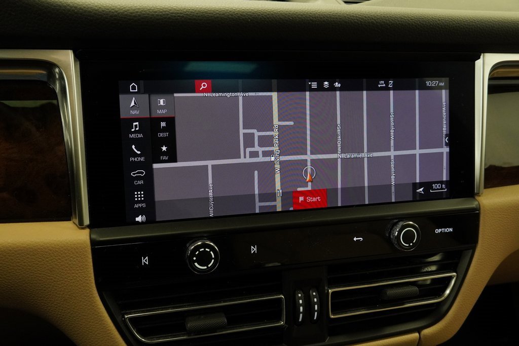 Used 2023 Porsche Macan image 31