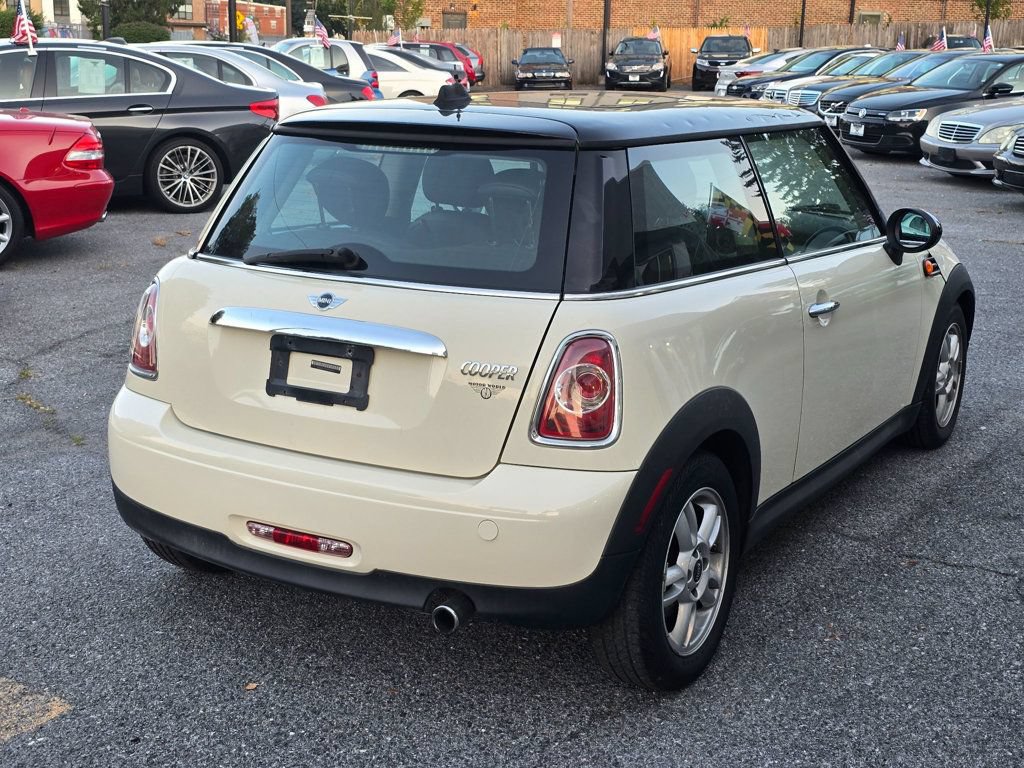 Used 2012 MINI Cooper Hardtop FWD image 3