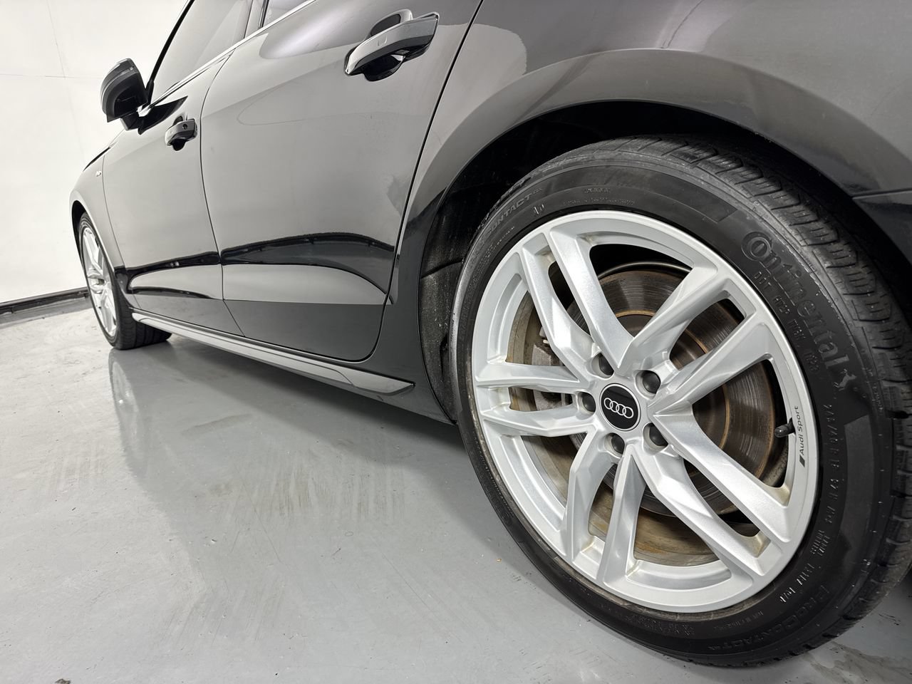 Used 2023 Audi A4 2.0T Premium Plus w/ Premium Plus Package AWD/4WD image 3