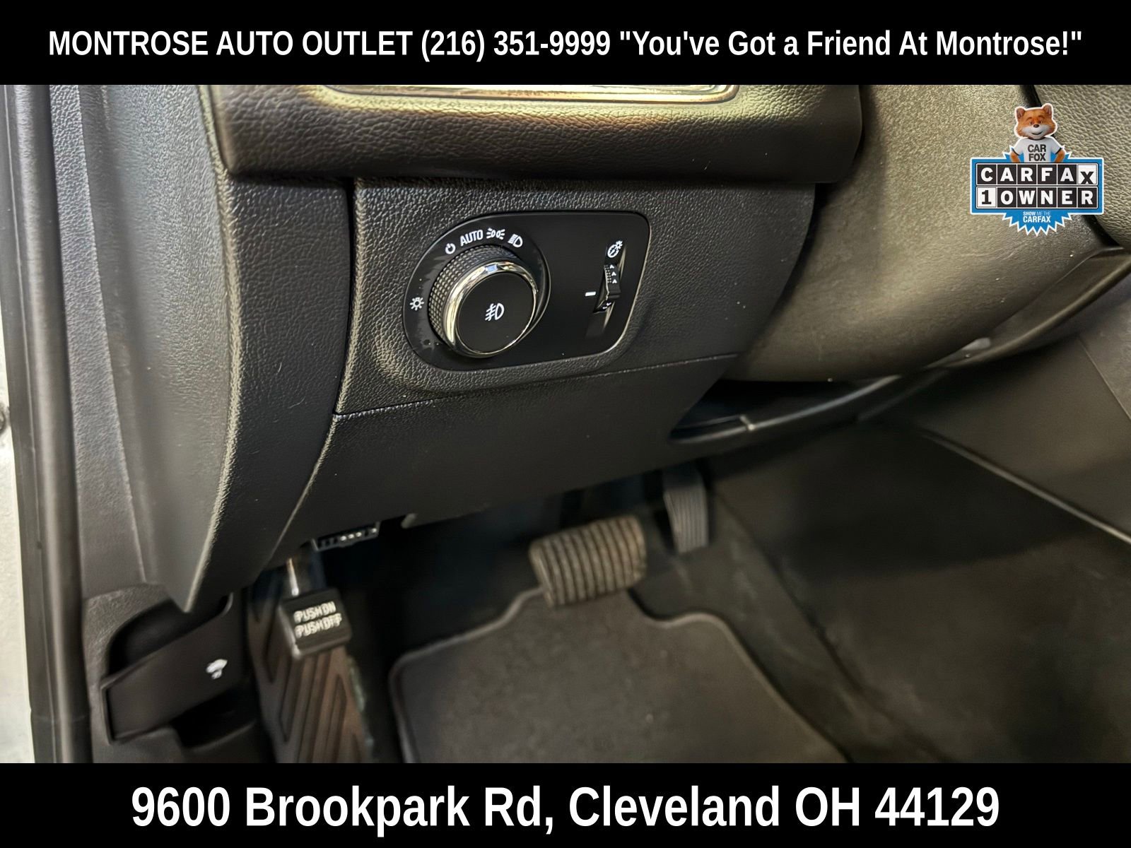 Used 2017 Chevrolet Cruze Premier image 17