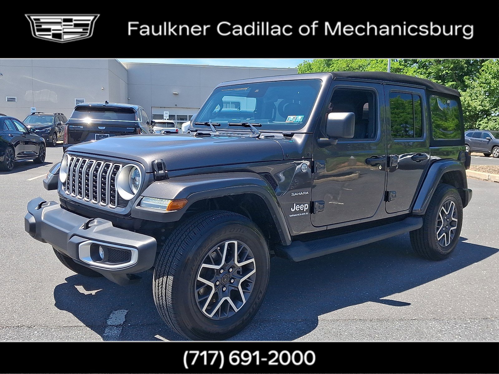 Used 2024 Jeep Wrangler Unlimited Sahara w/ Technology Group AWD/4WD image 3