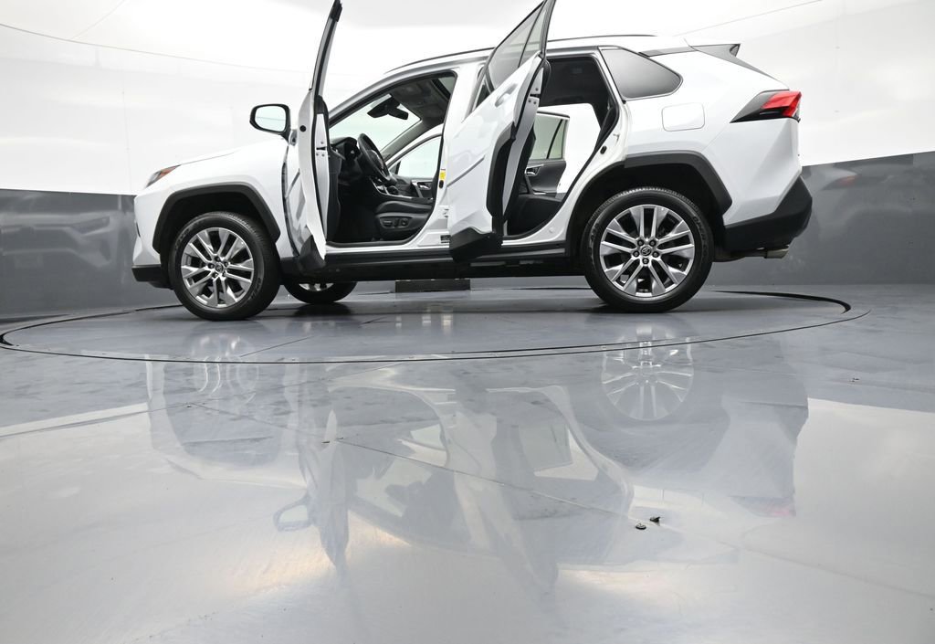 Used 2023 Toyota RAV4 Limited AWD/4WD image 50