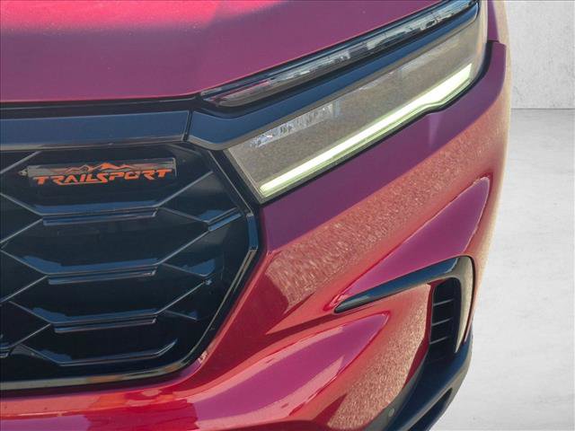 Used 2025 Honda Pilot TrailSport image 9