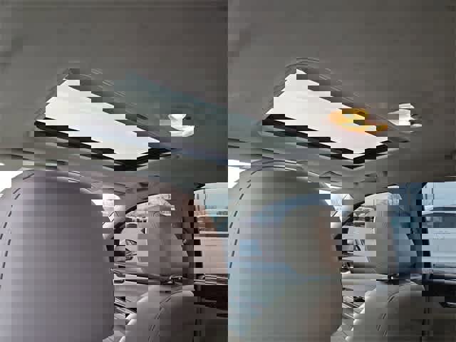 Used 2011 Chevrolet Impala LT w/ Luxury Edition Package image 23