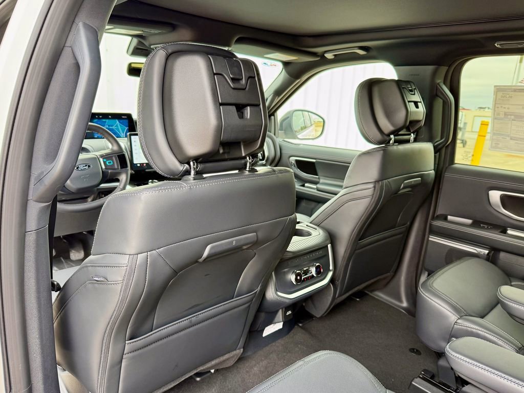 New 2026 Ford Expedition Max Platinum w/ Stealth Appearance Package image 13