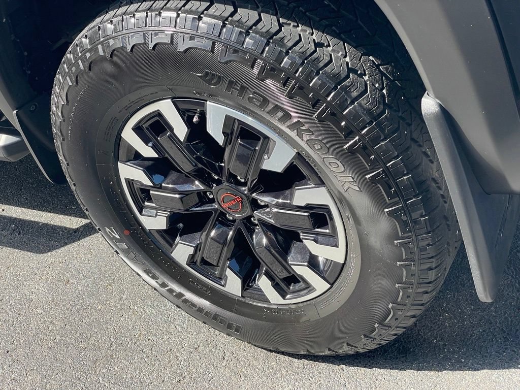 Used 2023 Nissan Frontier PRO-4X w/ Pro Convenience Package AWD/4WD image 34