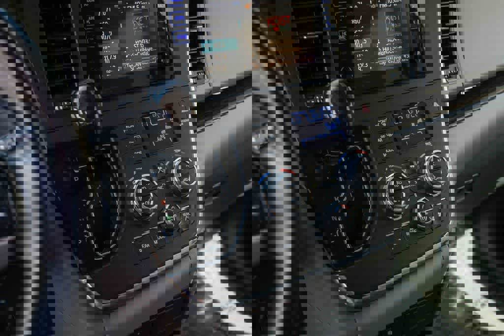 Used 2016 Toyota Sienna XLE image 21