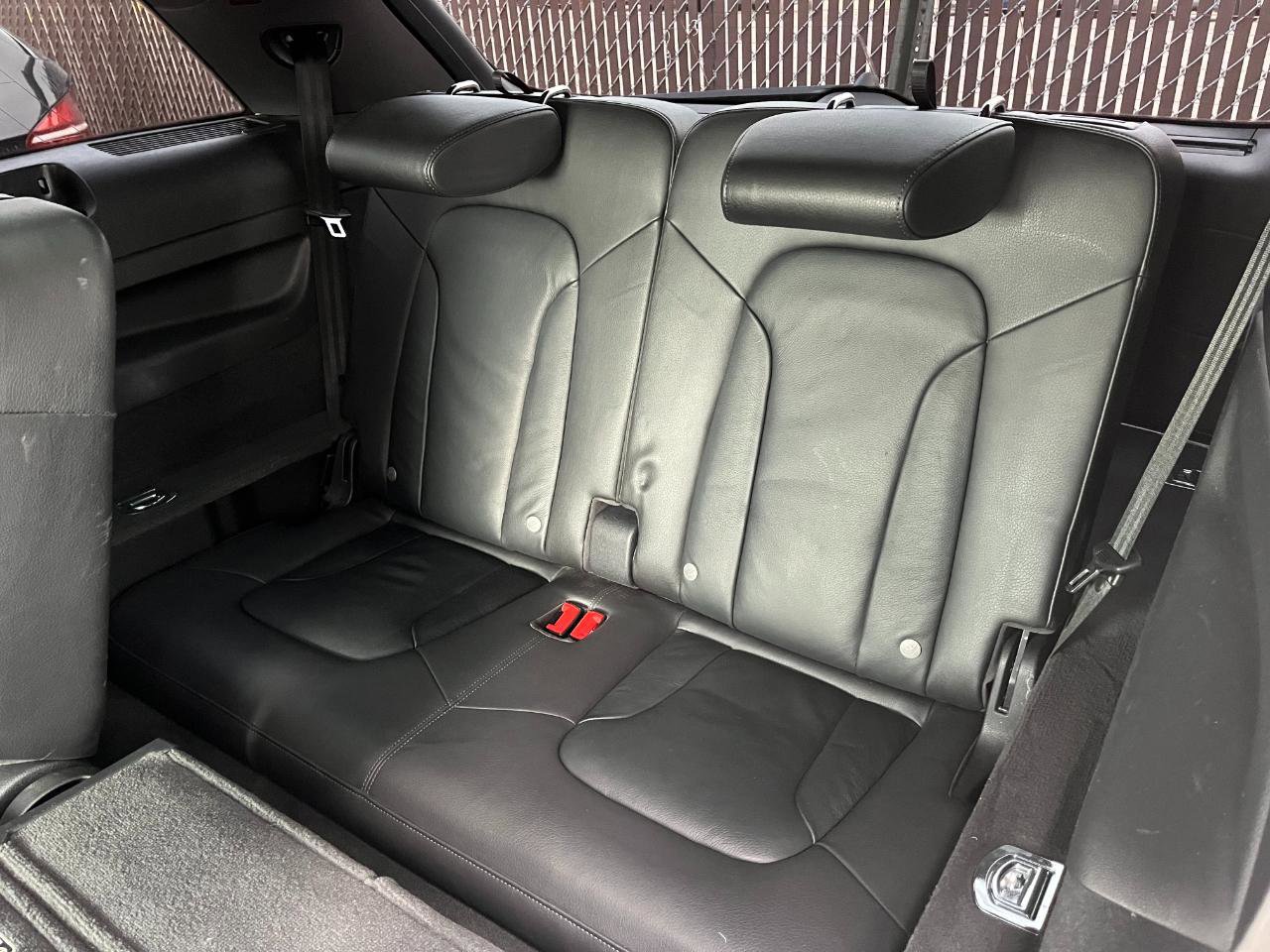 Used 2015 Audi Q7 TDI Prestige w/ Prestige Package image 17