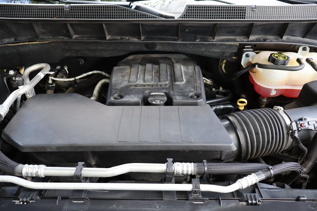 Used 2020 Chevrolet Silverado 1500 LT w/ Texas Edition RWD image 38