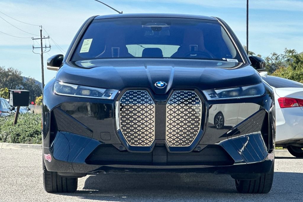 Used 2023 BMW iX M60 image 8