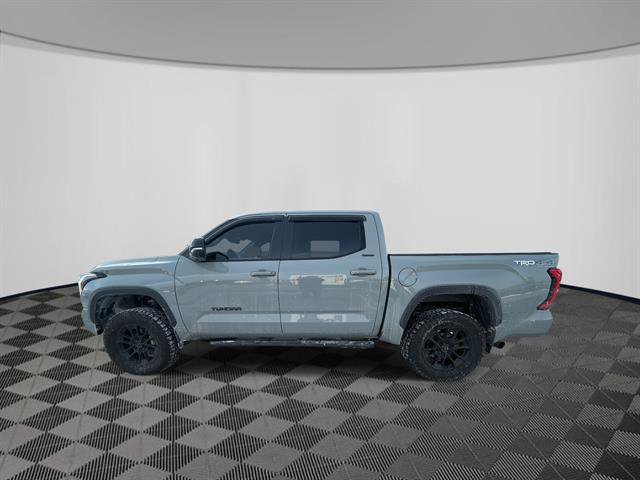 Used 2024 Toyota Tundra Limited image 8