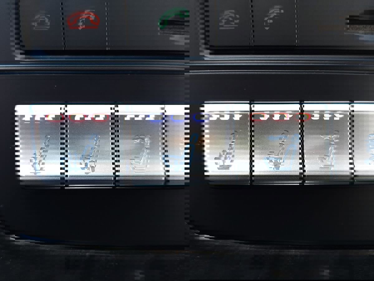 Used 2020 Mercedes-Benz SL 450 w/ Premium Package image 40