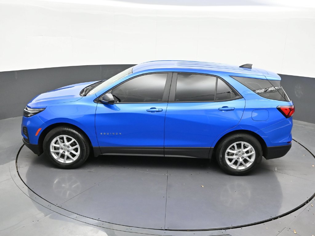 Used 2024 Chevrolet Equinox LS FWD image 18
