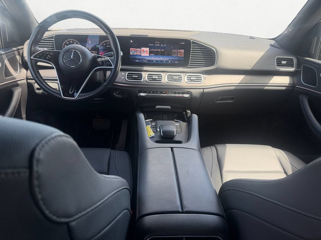 Certified 2025 Mercedes-Benz GLE 350 4MATIC image 9