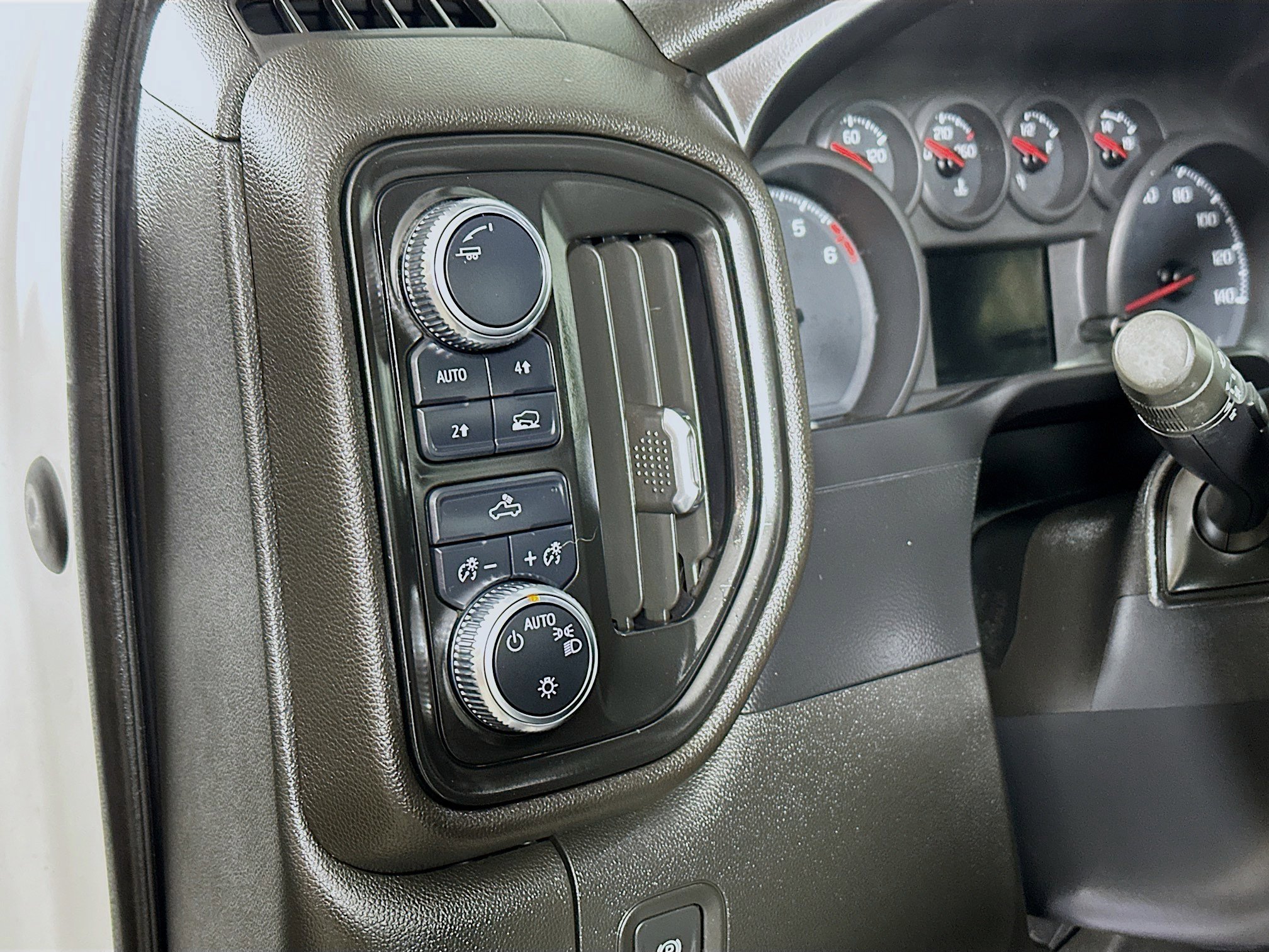 Used 2021 GMC Sierra 1500 4x4 Double Cab w/ Fleet Convenience Package image 10