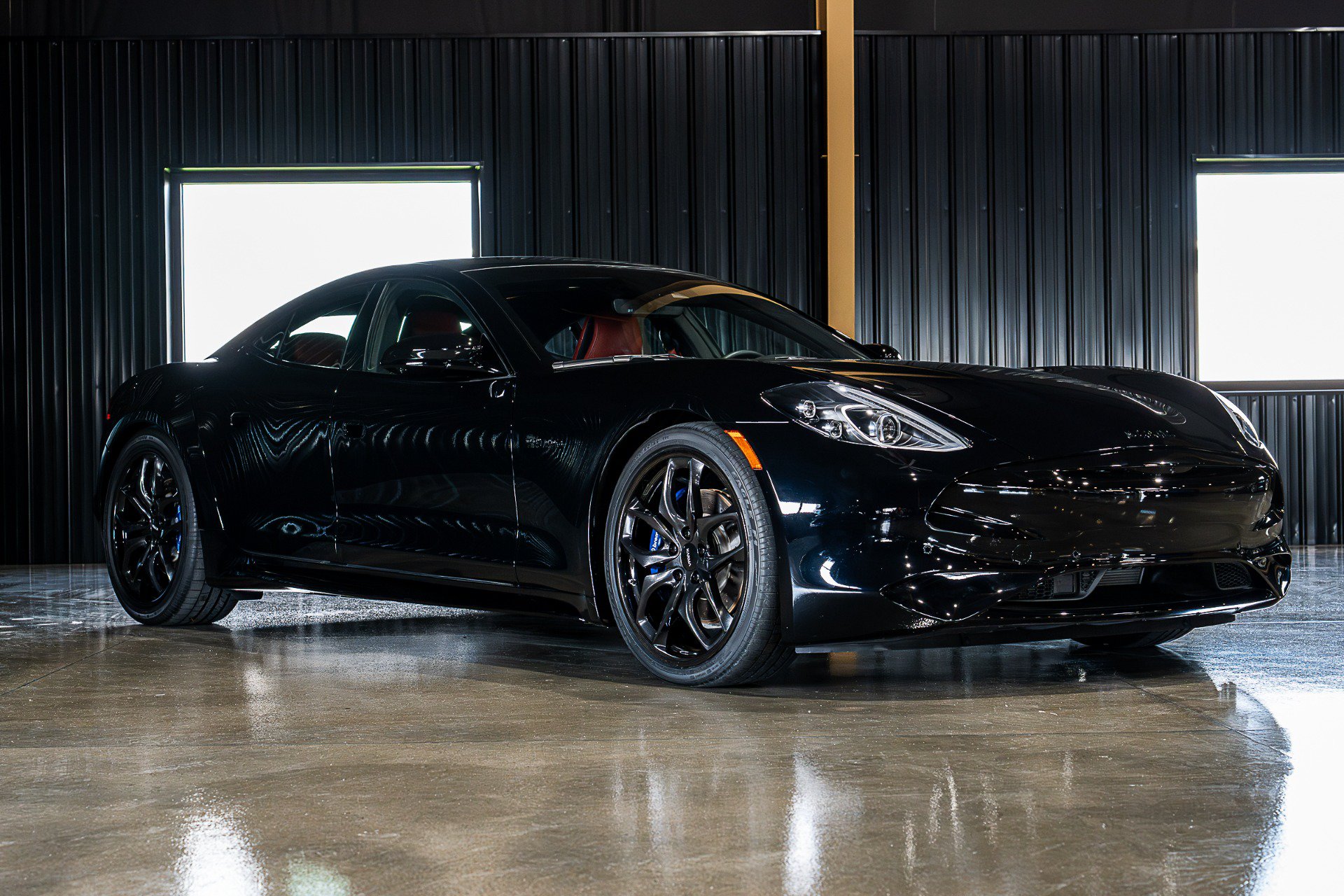 Used 2025 Karma Revero Luxury RWD image 2