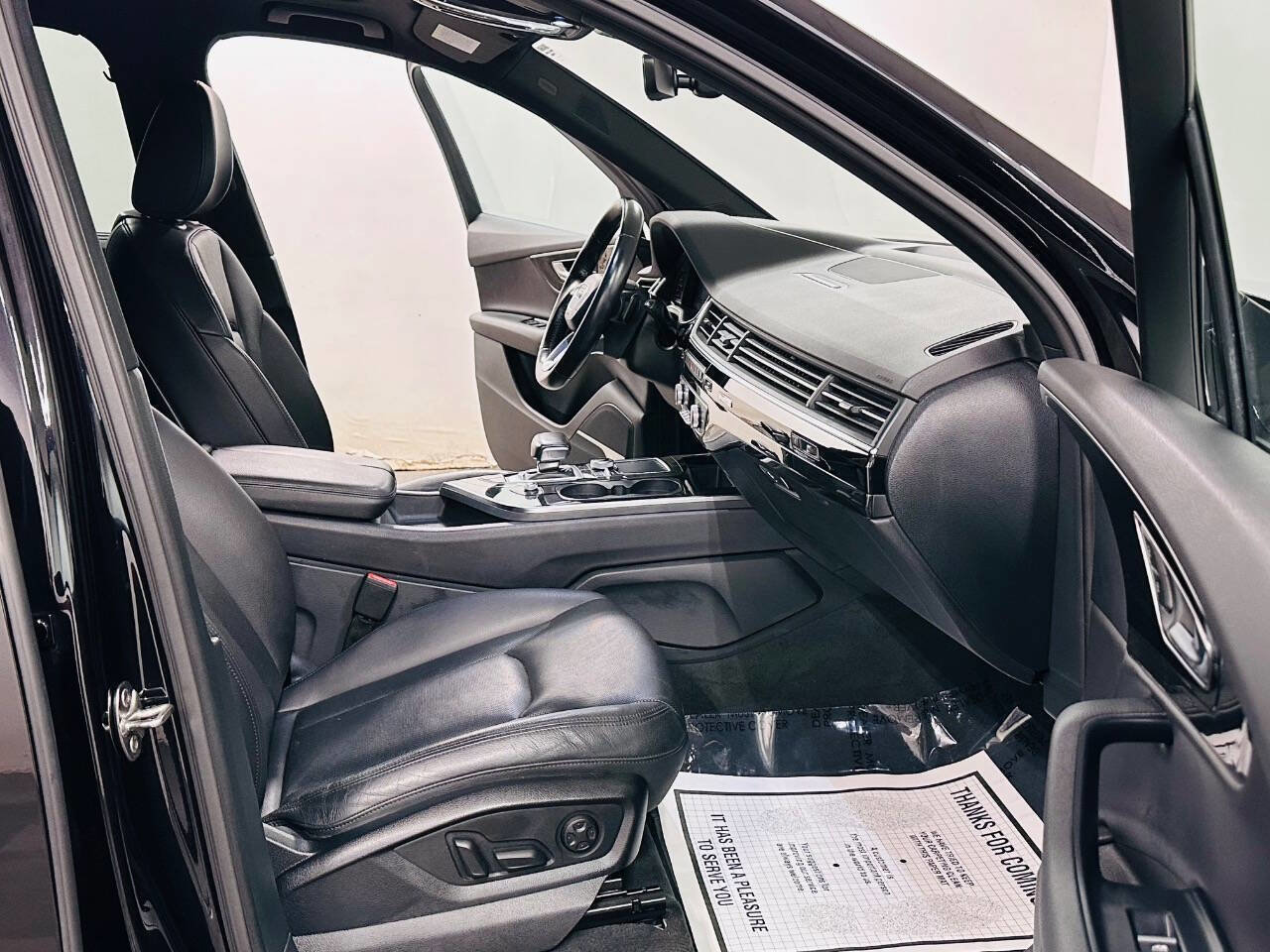 Used 2017 Audi Q7 3.0T Premium Plus image 9