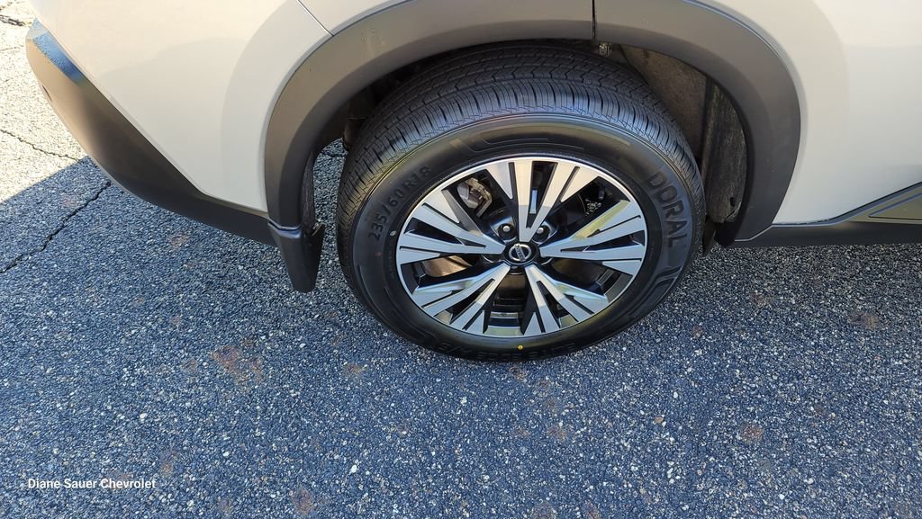 Used 2021 Nissan Rogue SV FWD image 13