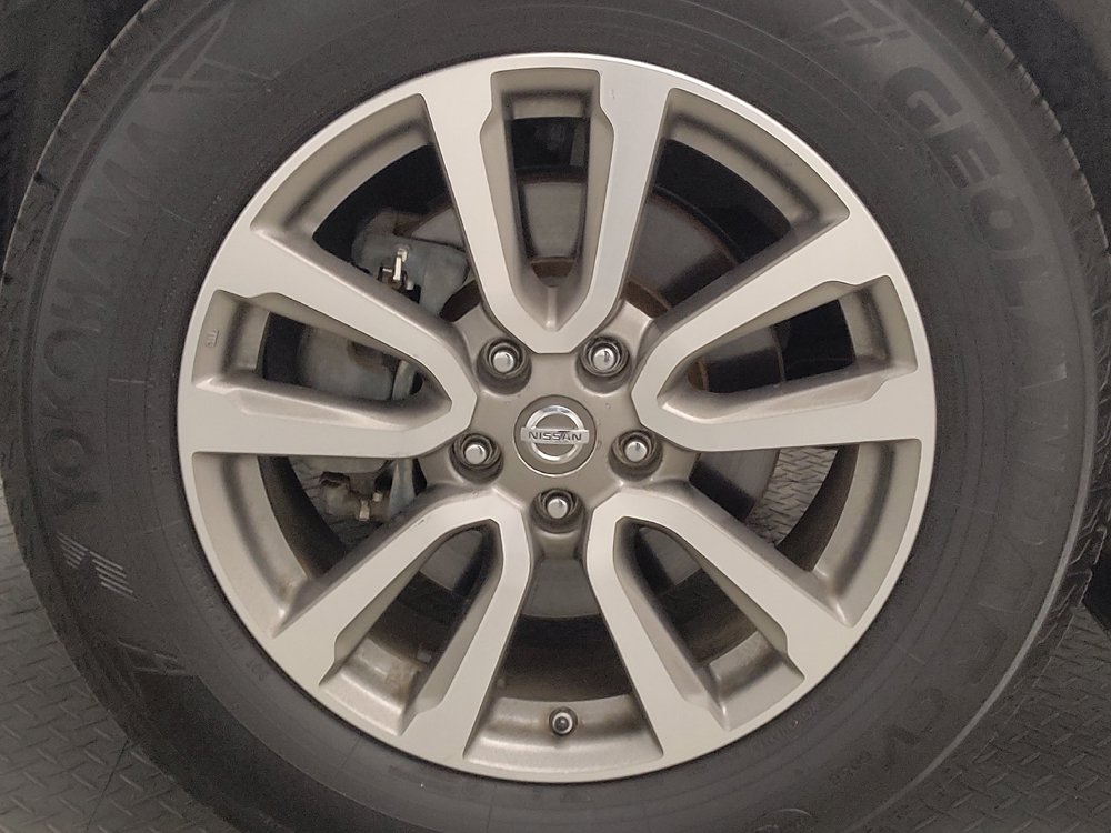 Used 2014 Nissan Pathfinder SL w/ SL Tech Package FWD image 31