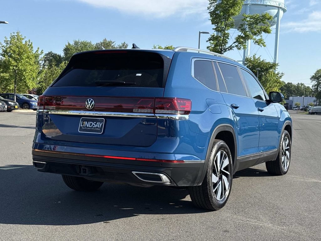 Certified 2025 Volkswagen Atlas SEL AWD/4WD image 3