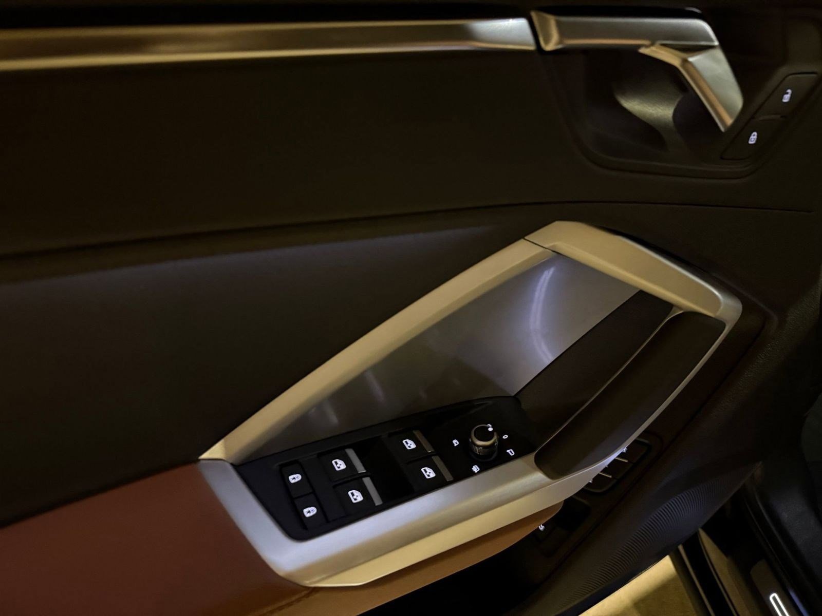 Certified 2025 Audi Q3 2.0T Premium w/ Convenience Package image 13