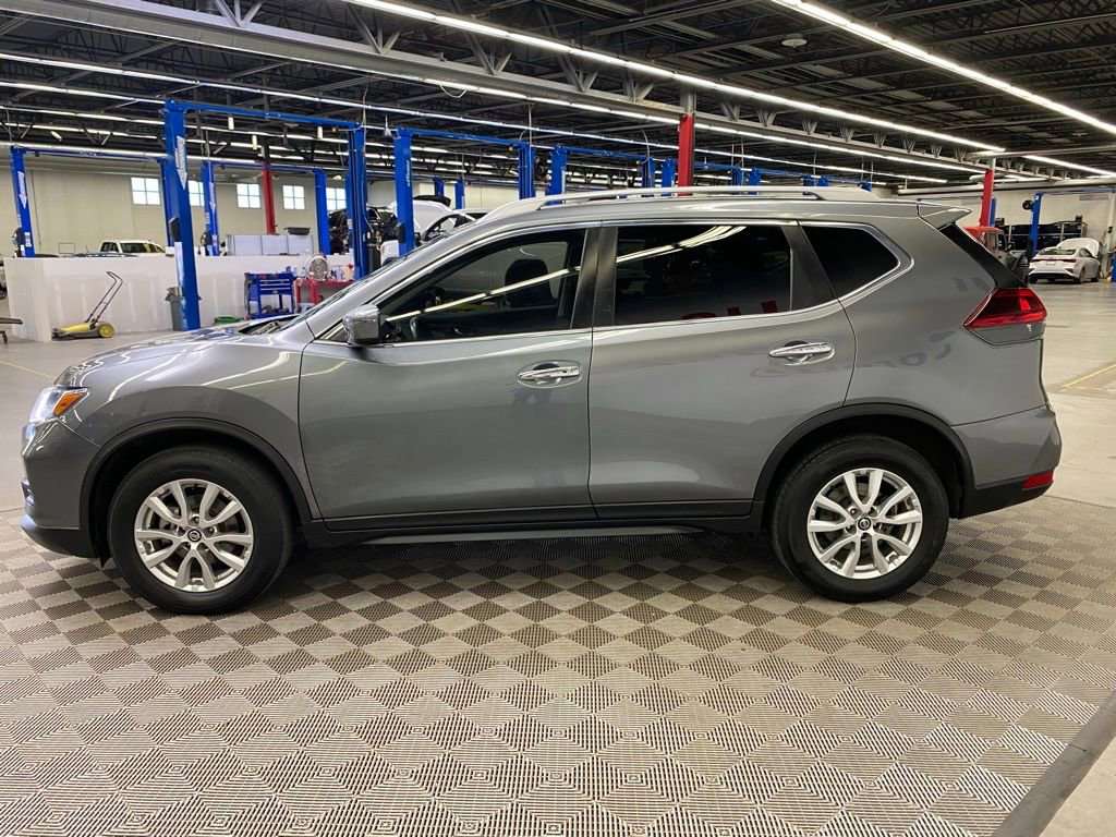 Used 2018 Nissan Rogue SV AWD/4WD image 7