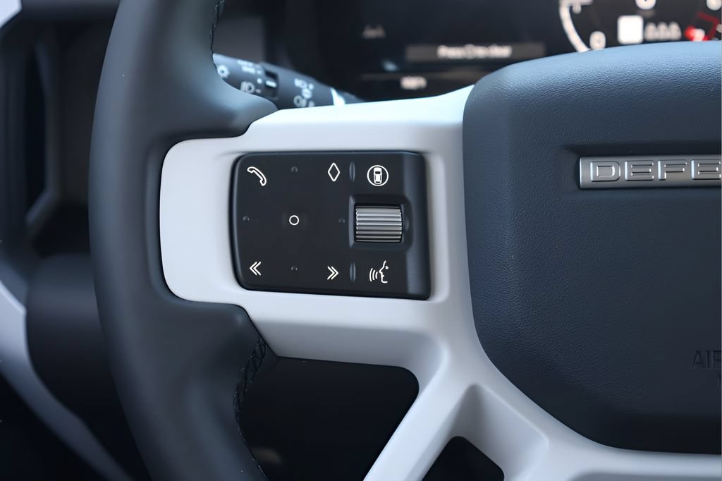 New 2026 Land Rover Defender 110 X-Dynamic SE AWD/4WD image 20