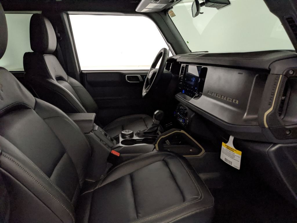 New 2025 Ford Bronco Badlands image 27