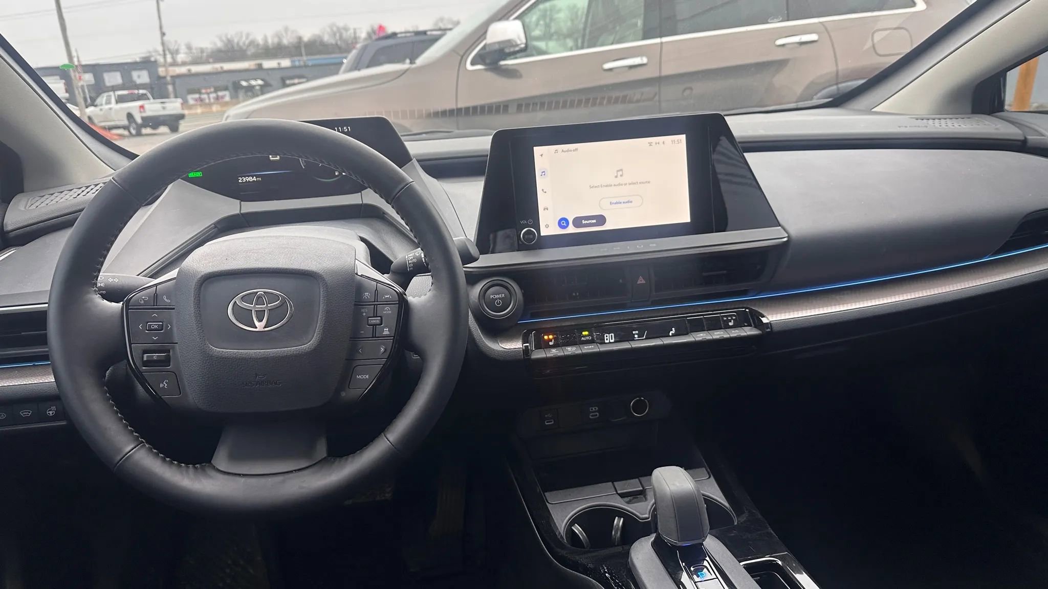 Used 2025 Toyota Prius XLE image 12