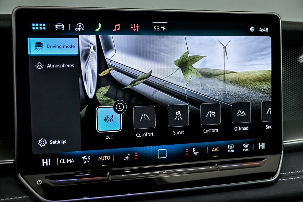 New 2026 Volkswagen Tiguan SE AWD/4WD image 13