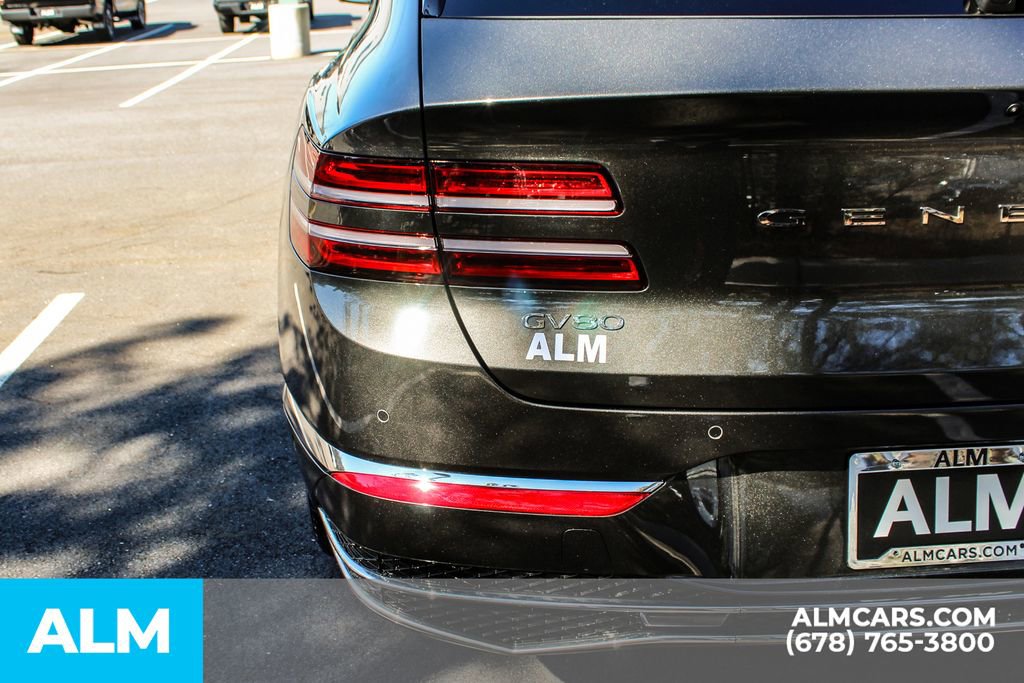 Used 2025 Genesis GV80 2.5T Advanced image 11