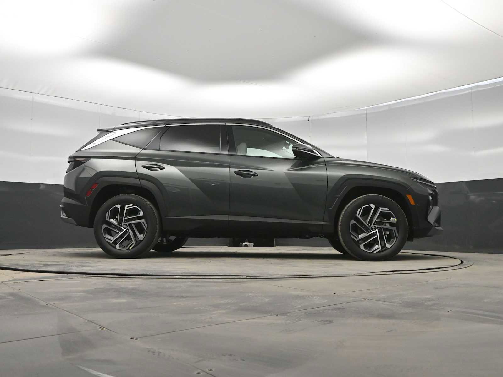 New 2026 Hyundai Tucson Limited image 39