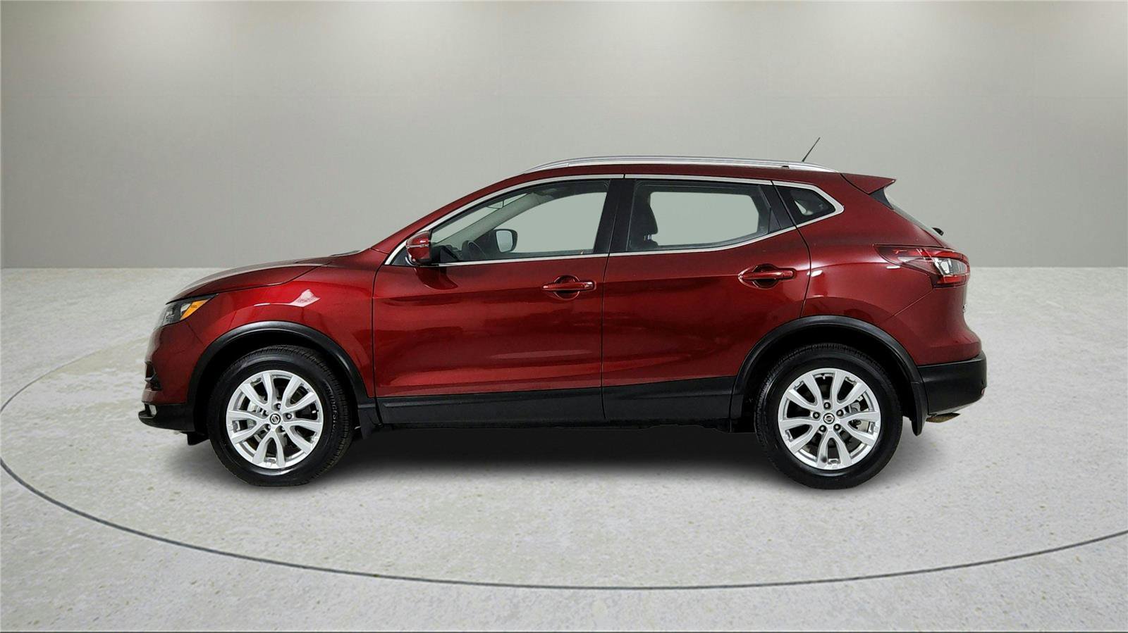 Used 2022 Nissan Rogue Sport SV image 6