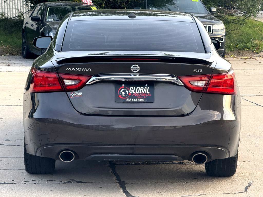 Used 2016 Nissan Maxima SR image 6