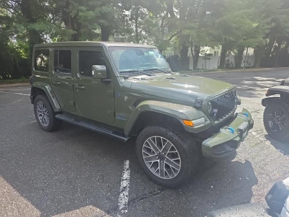 Used 2024 Jeep Wrangler High Altitude