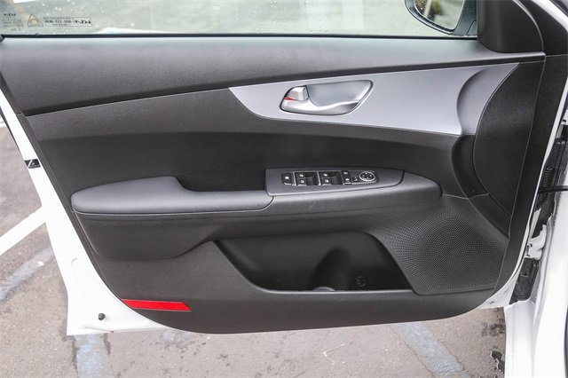 Certified 2023 Kia Forte LXS image 21