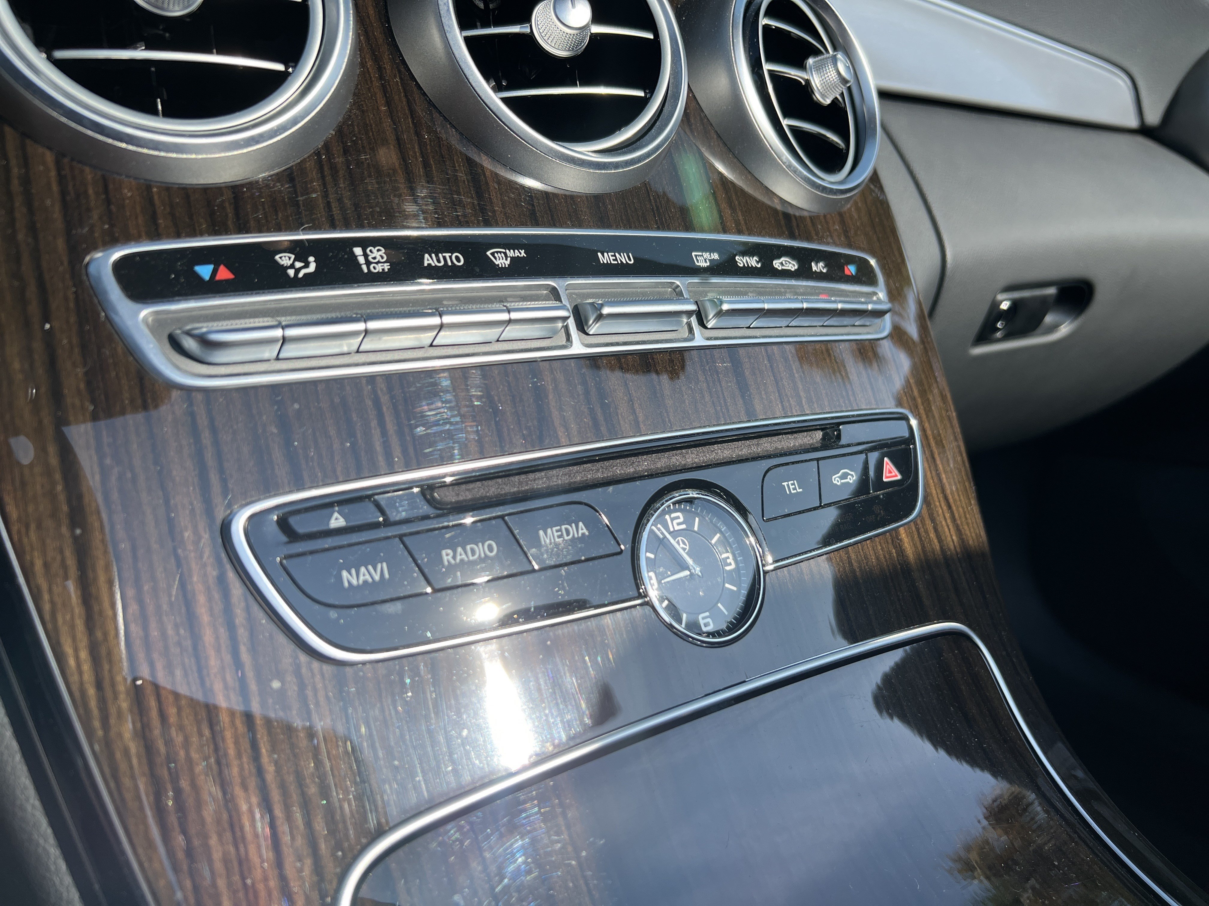Used 2018 Mercedes-Benz C 300 4MATIC Cabriolet image 29