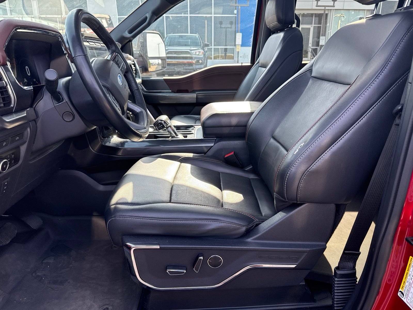 Used 2023 Ford F150 Lariat w/ Equipment Group 502A High AWD/4WD image 17