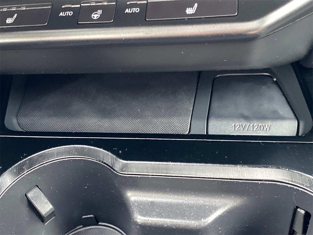 Used 2019 Lexus UX 250h F Sport image 34