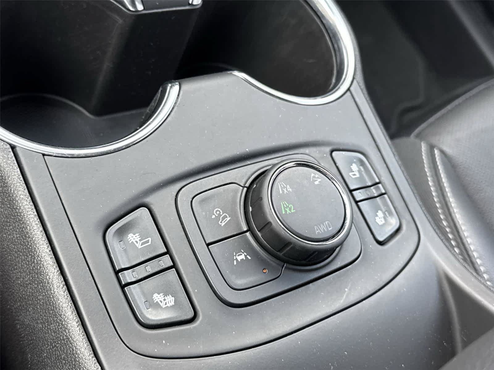 Used 2023 GMC Terrain SLT AWD/4WD image 19